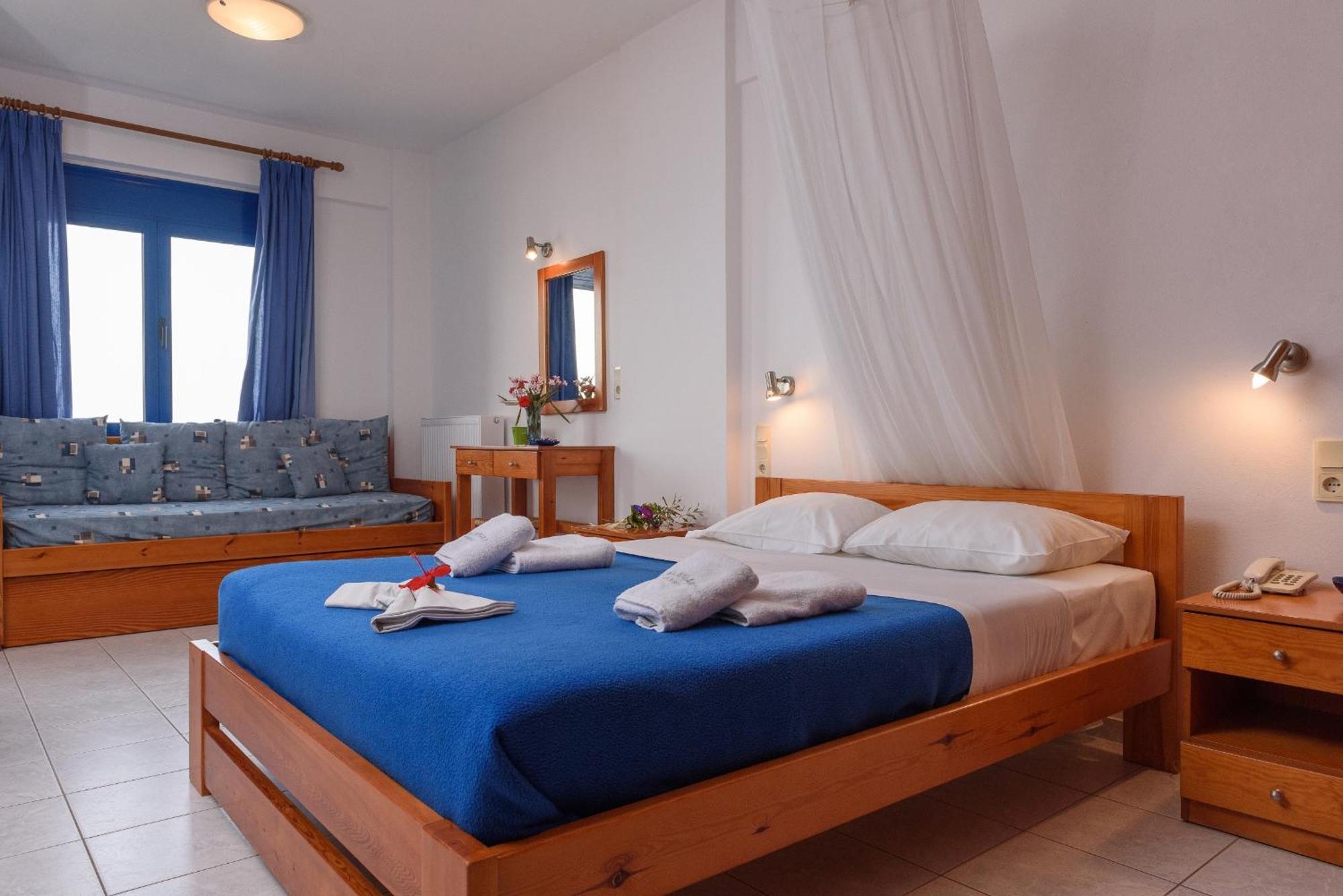 Finikas Studios & Apartments - Kalamaki Holidays Kalamaki (Heraklion) Buitenkant foto