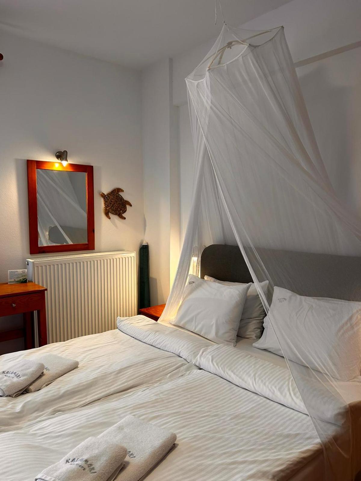 Finikas Studios & Apartments - Kalamaki Holidays Kalamaki (Heraklion) Buitenkant foto