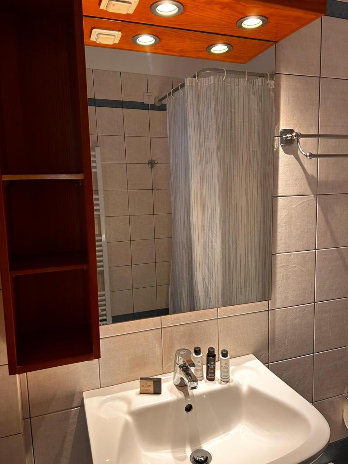 Finikas Studios & Apartments - Kalamaki Holidays Kalamaki (Heraklion) Buitenkant foto
