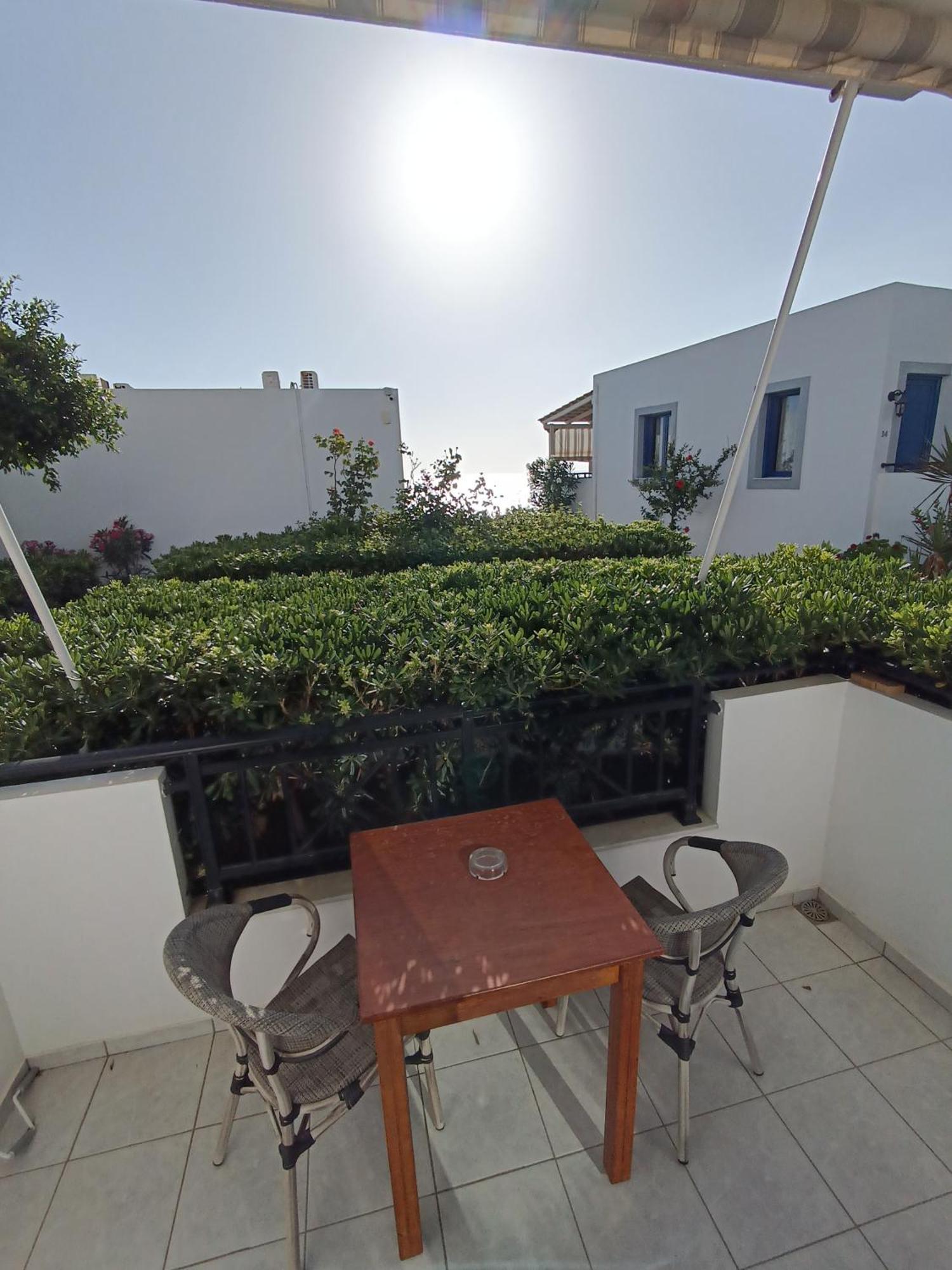 Finikas Studios & Apartments - Kalamaki Holidays Kalamaki (Heraklion) Buitenkant foto
